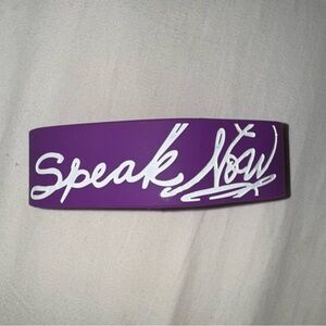 Taylor Swifr Official Speak Now Tour Bracelet